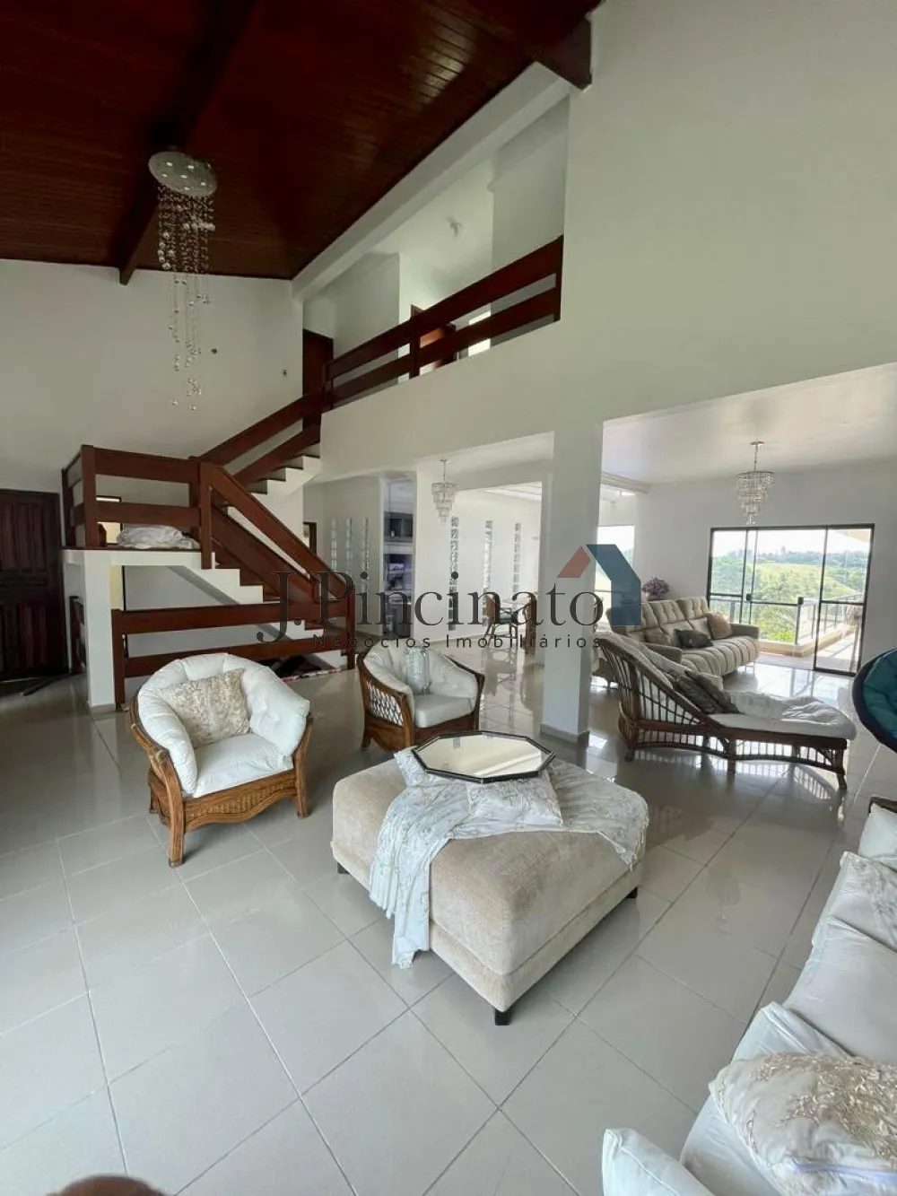 jundiai-casa-sobrado-em-condominio-caxambu-19-04-2023_12-10-29-8.webp