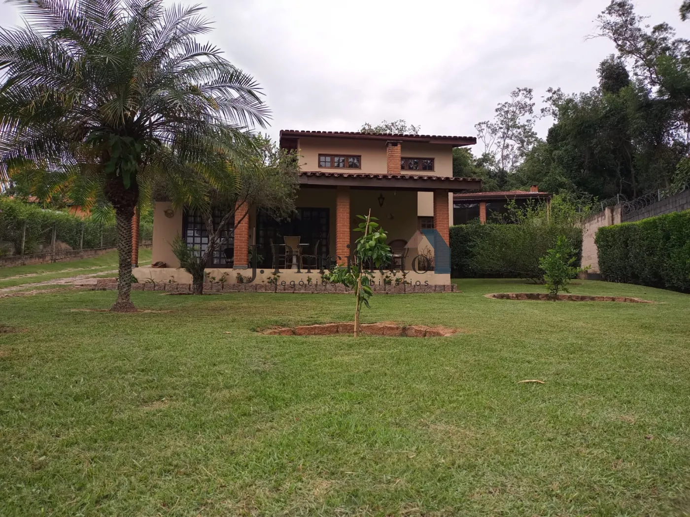 jundiai-chacara-condominio-medeiros-12-05-2025_11-25-35-16.webp