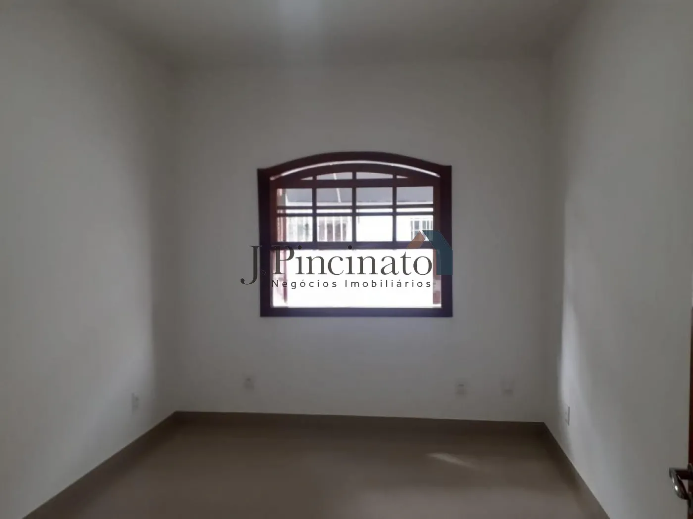 jundiai-comercial-casa-centro-07-11-2024_15-46-02-5.webp
