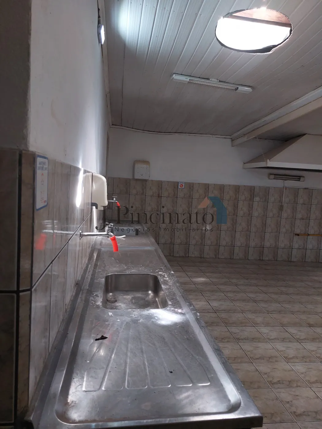 jundiai-comercial-salao-sem-cond-jardim-caxambu-14-09-2023_13-30-18-12.webp