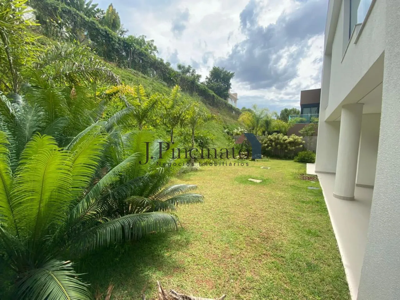 jundiai-casa-sobrado-em-condominio-jardim-marco-leite-29-11-2023_18-30-02-5.webp
