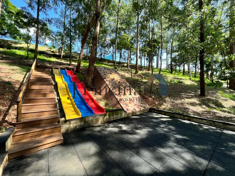 itupeva-casa-sobrado-em-condominio-sao-roque-da-chave-24-04-2023_15-54-25-52.webp