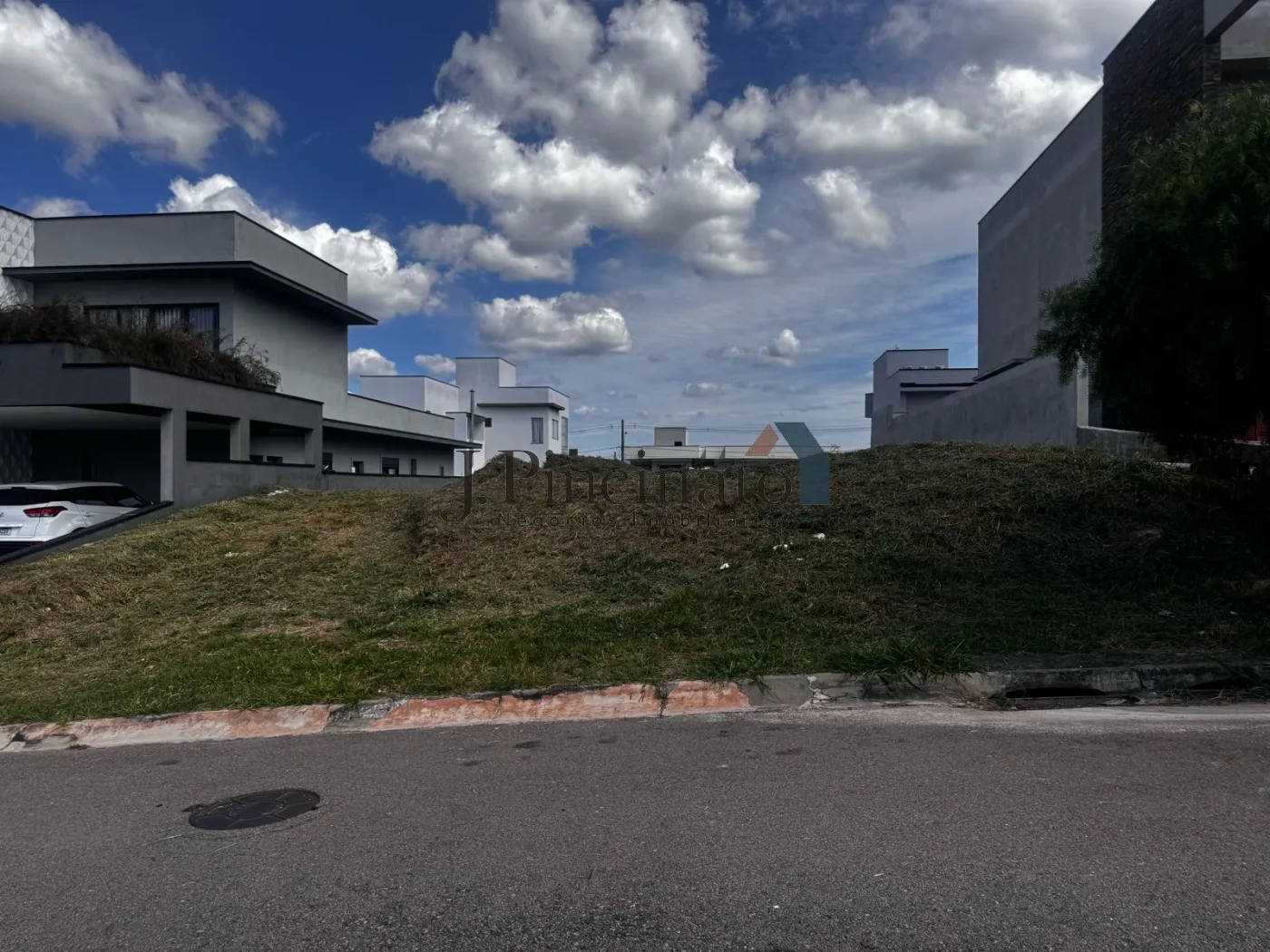 jundiai-terreno-condominio-vale-azul-07-06-2024_16-47-11-1.webp