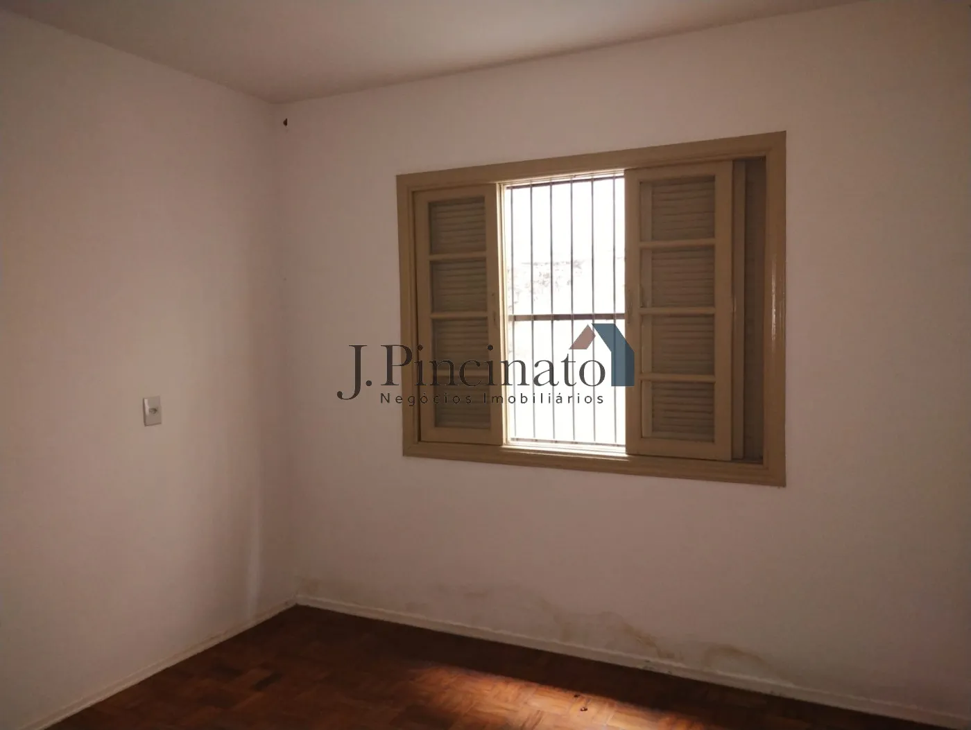 jundiai-casa-padrao-jardim-trevo-14-04-2025_10-01-10-11.webp