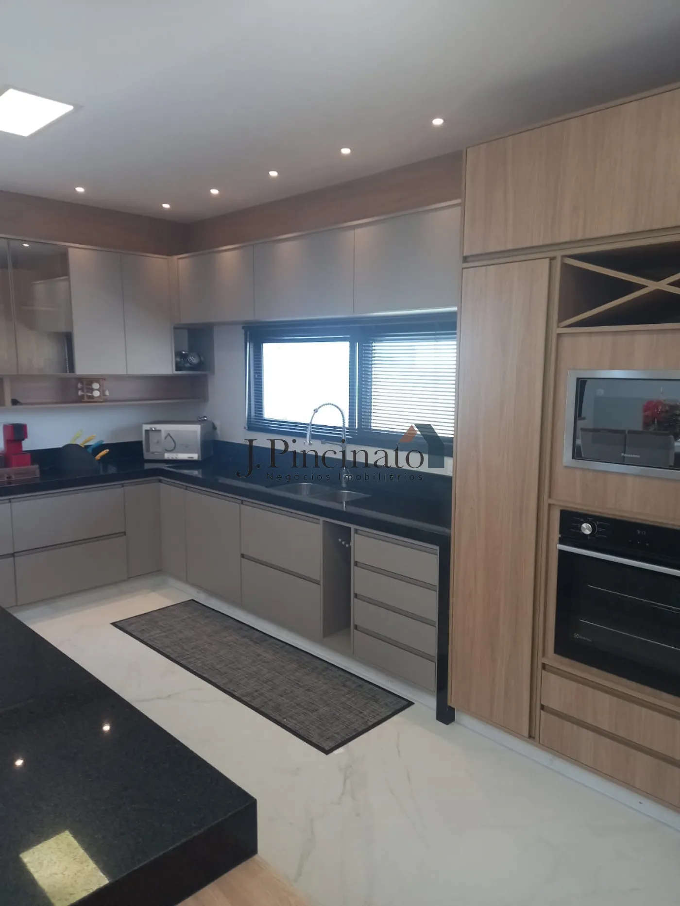 jundiai-casa-terrea-em-condominio-jardim-caxambu-09-09-2024_16-07-32-8.webp