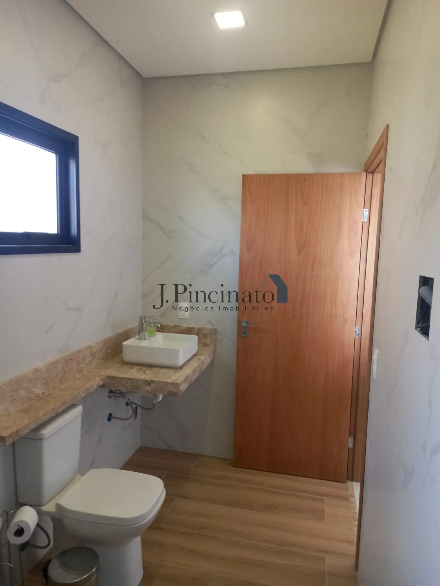 jundiai-casa-terrea-em-condominio-jardim-caxambu-09-09-2024_16-07-42-24.webp