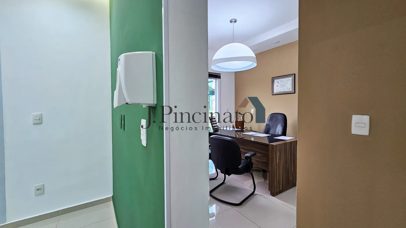 jundiai-comercial-casa-vila-guarani-14-10-2024_14-18-28-10.webp