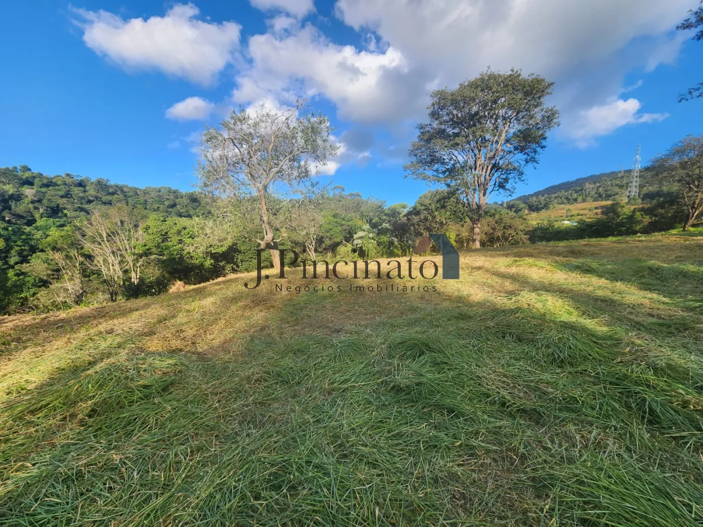 jundiai-terreno-condominio-jardim-santa-teresa-13-06-2025_10-59-31-1.webp