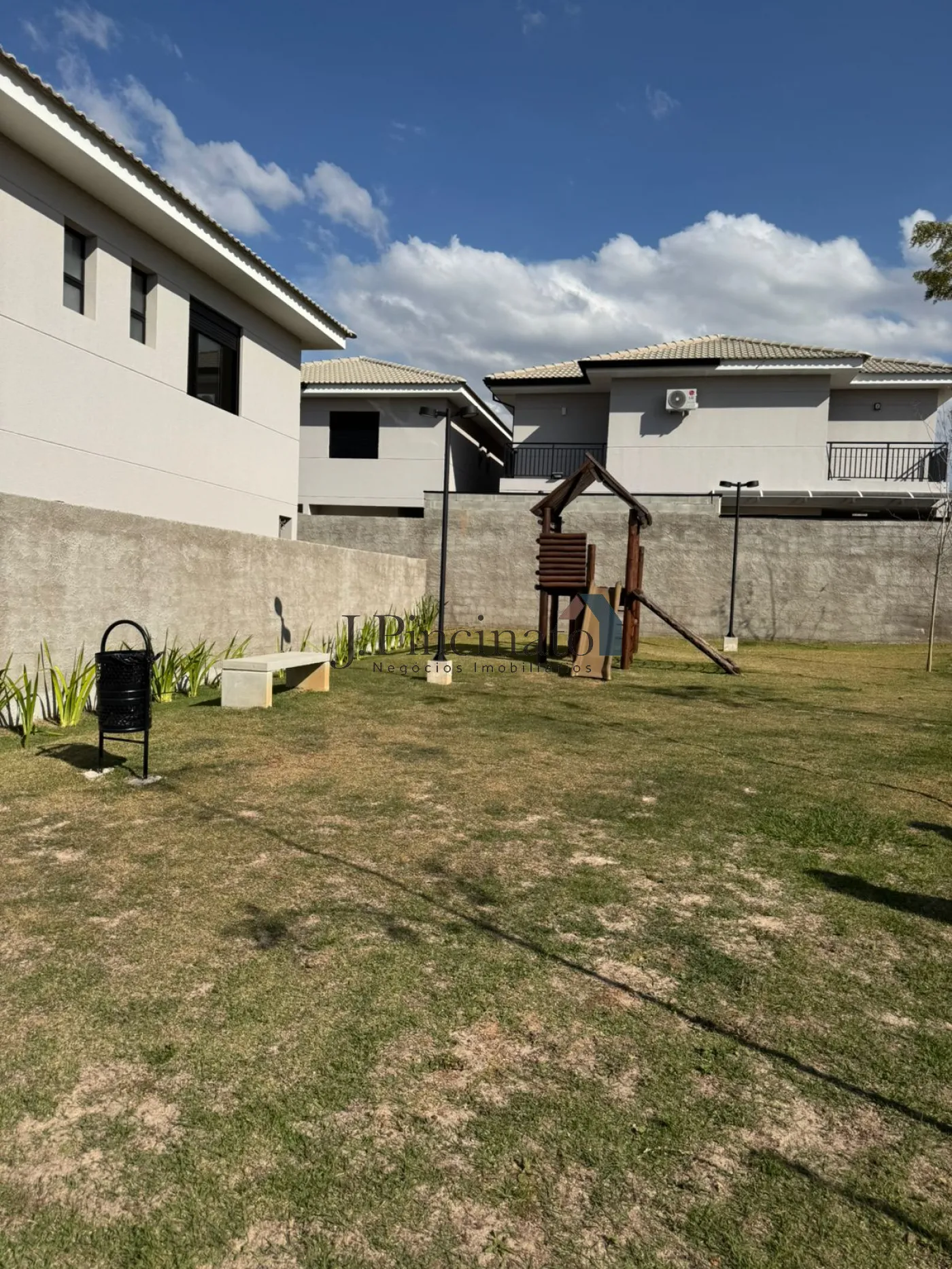 jundiai-casa-sobrado-em-condominio-jardim-carolina-11-08-2025_11-42-56-29.webp