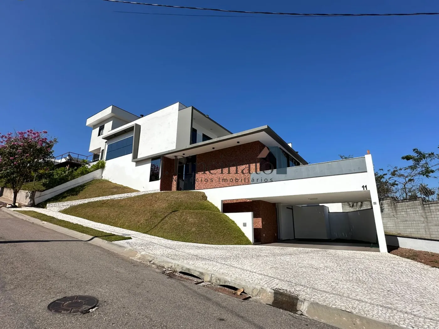 jundiai-casa-sobrado-em-condominio-vale-azul-24-06-2024_15-37-43-3.webp