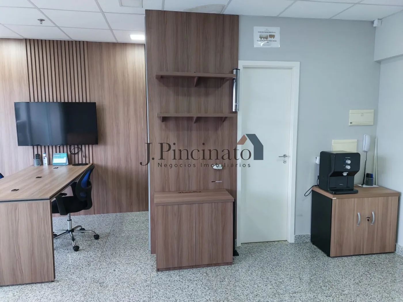 jundiai-comercial-sala-em-condominio-anhangabau-04-12-2025_10-39-14-10.webp