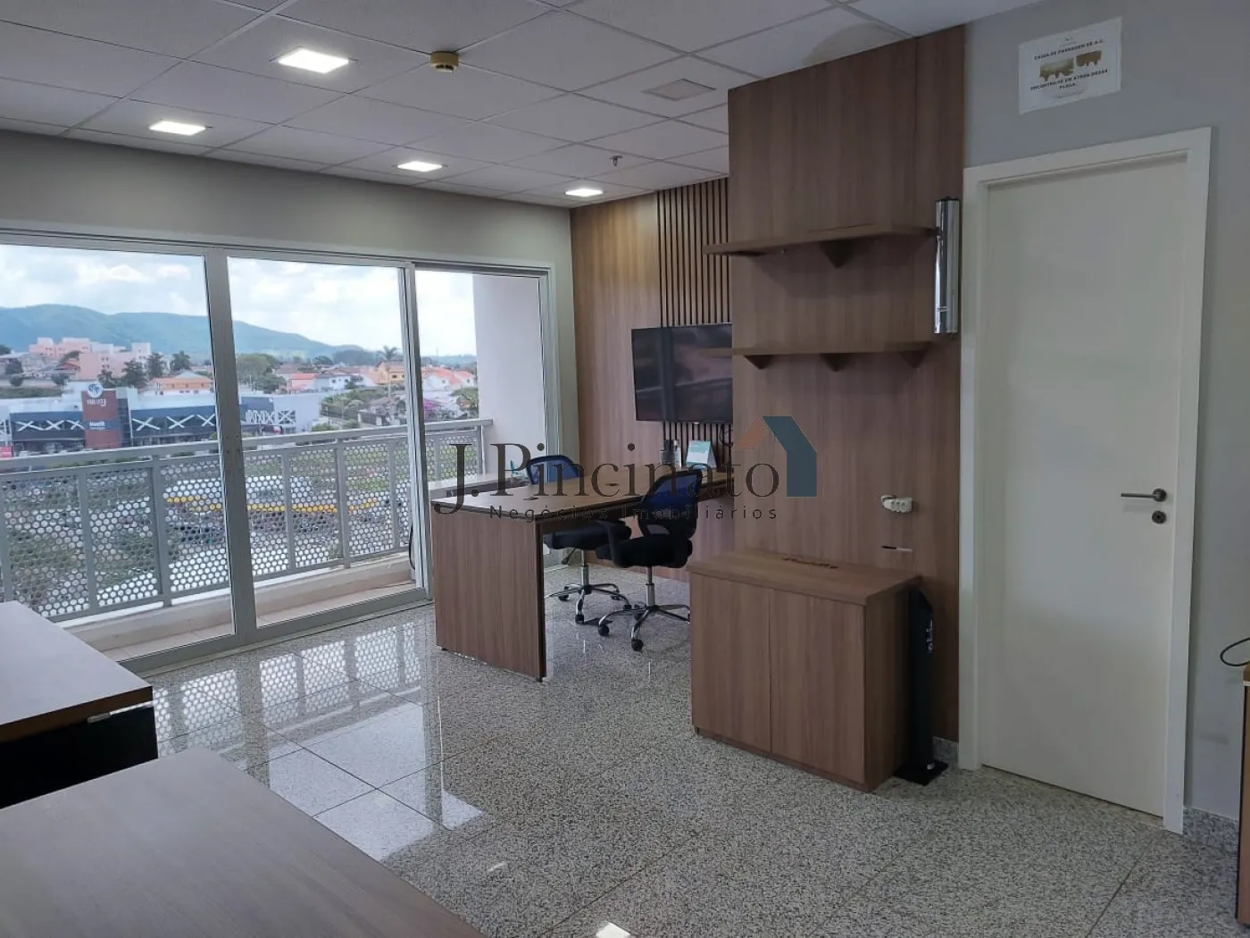 jundiai-comercial-sala-em-condominio-anhangabau-04-12-2025_10-39-20-20.webp