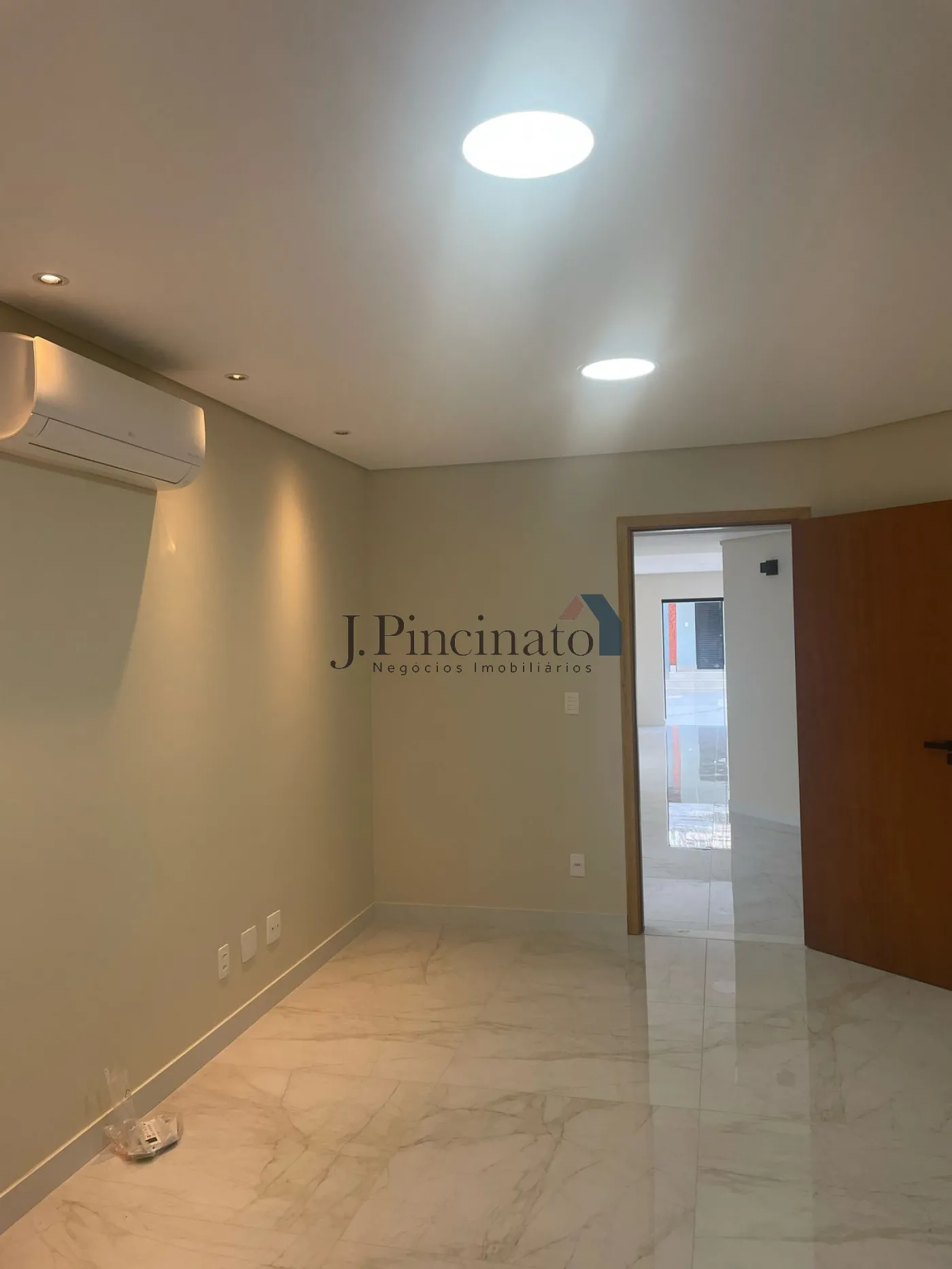 jundiai-casa-sobrado-em-condominio-portal-do-paraiso-i-10-03-2025_15-59-30-3.webp
