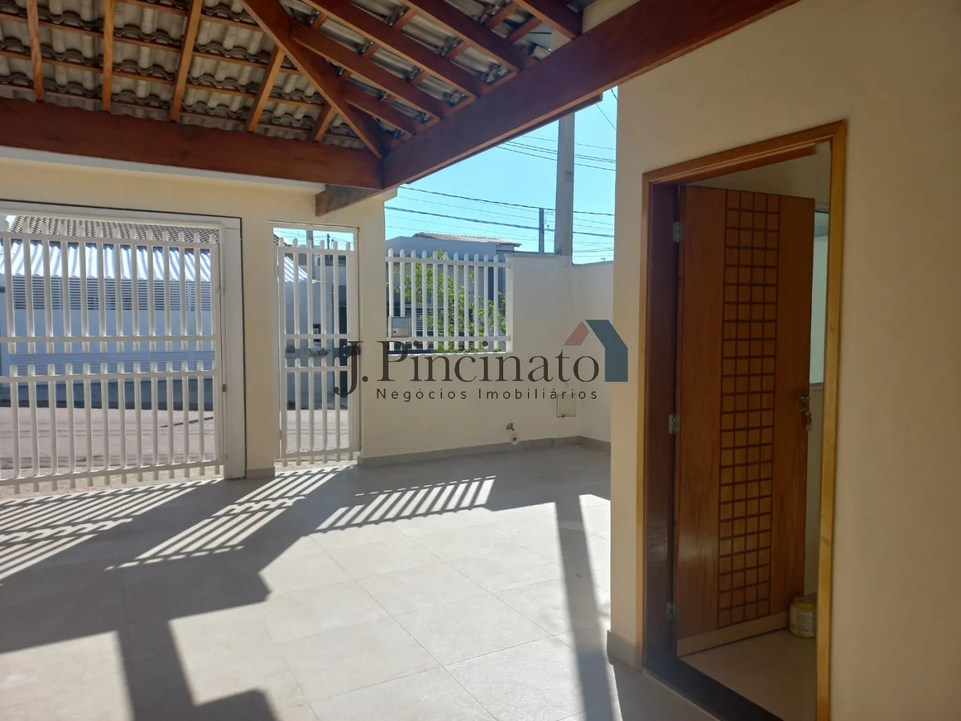 jundiai-casa-padrao-residencial-santa-giovana-07-11-2025_15-50-40-0.webp