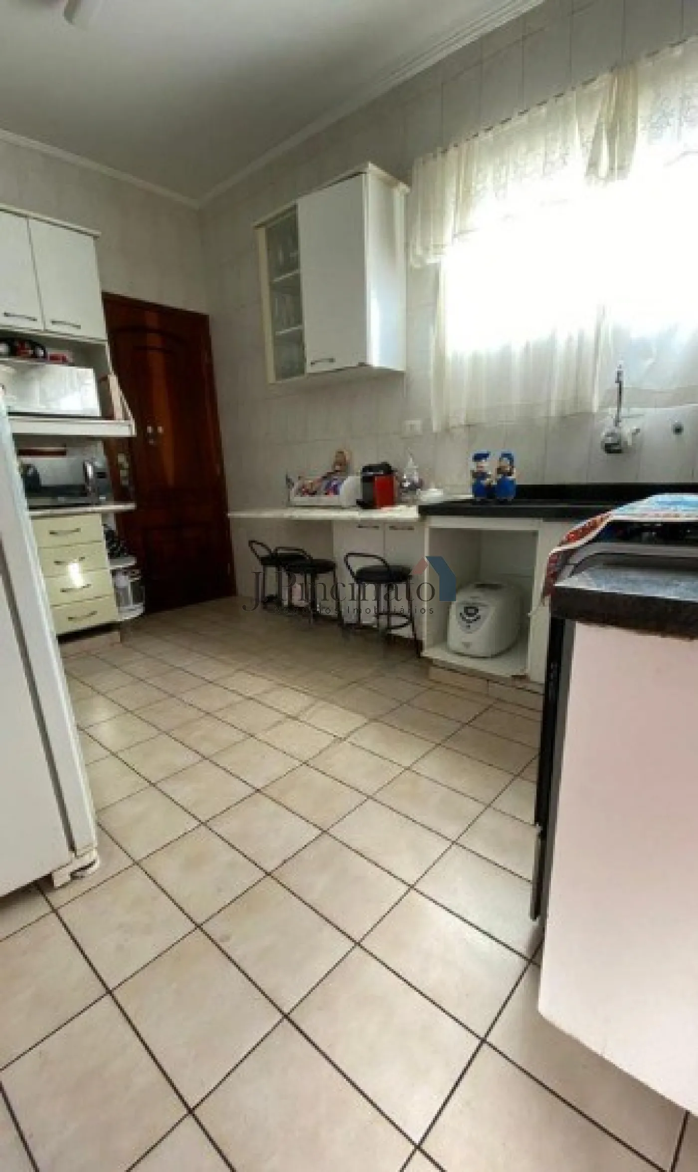 jundiai-apartamento-padrao-centro-31-10-2023_15-34-13-4.webp