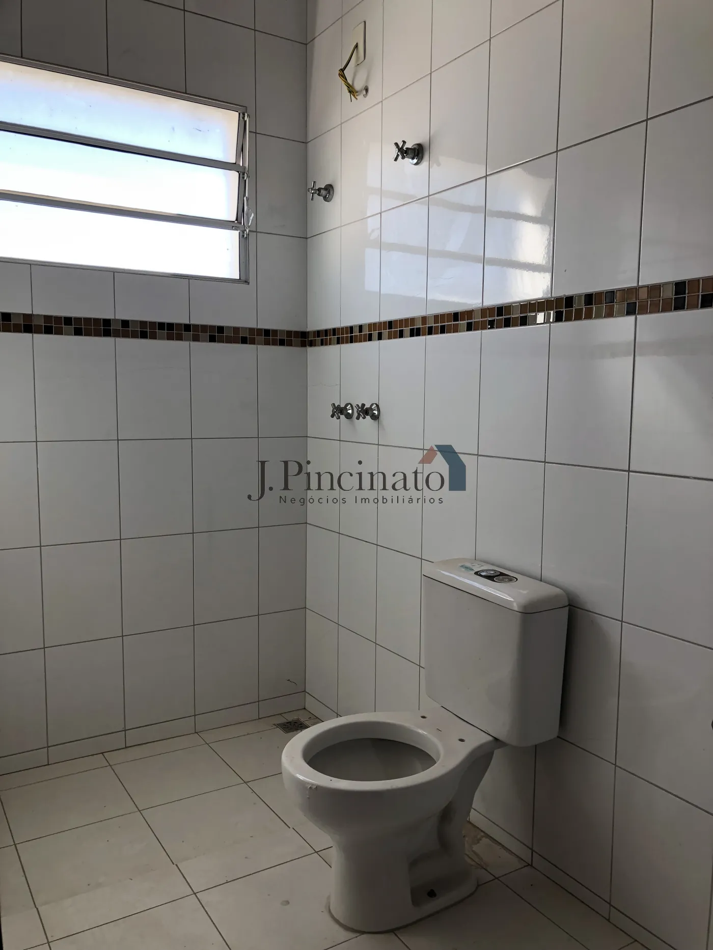 jundiai-casa-sobrado-em-condominio-parque-da-represa-06-03-2025_09-25-50-13.webp