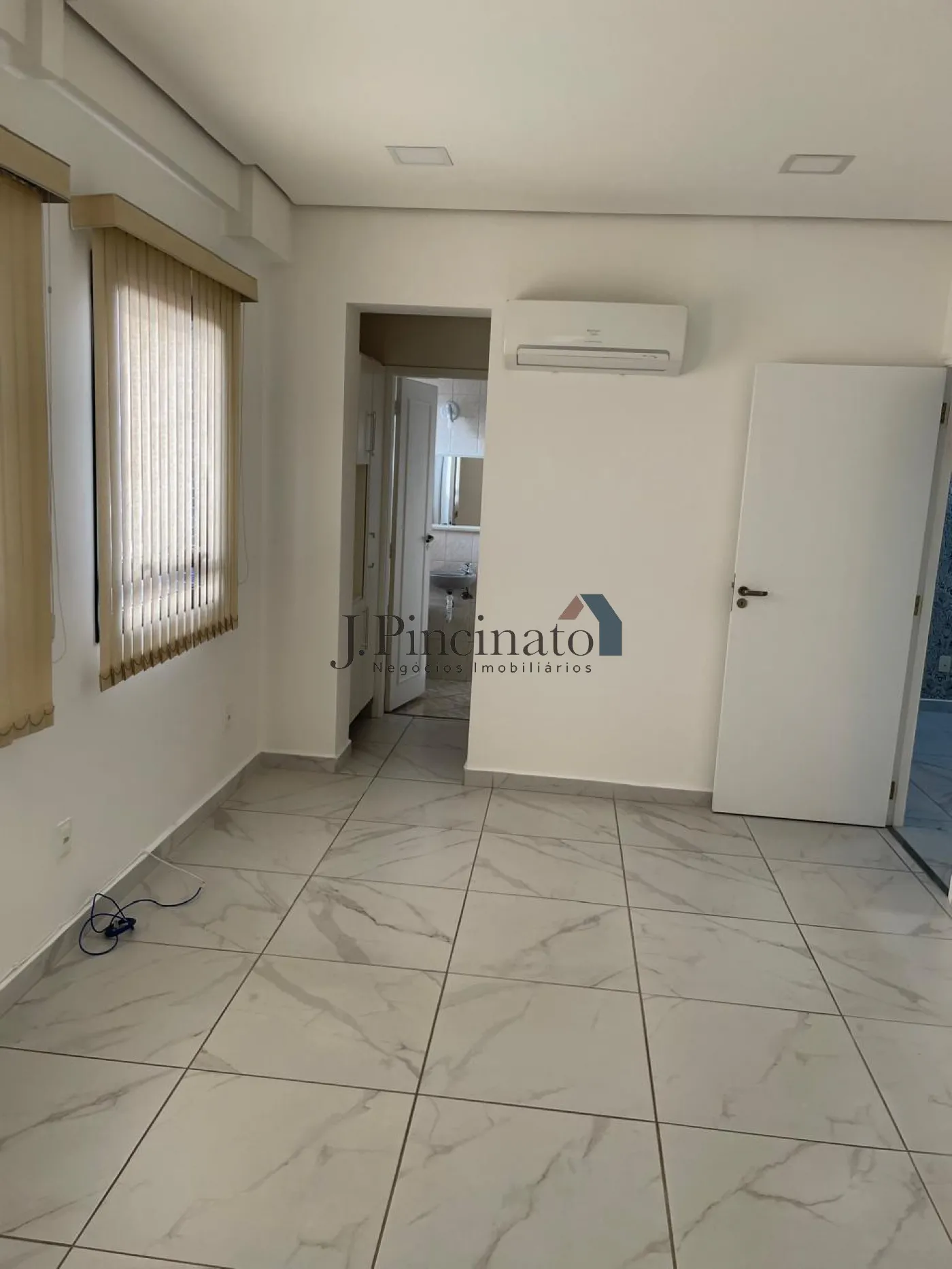 jundiai-comercial-sala-em-condominio-centro-12-07-2024_09-47-27-6.webp