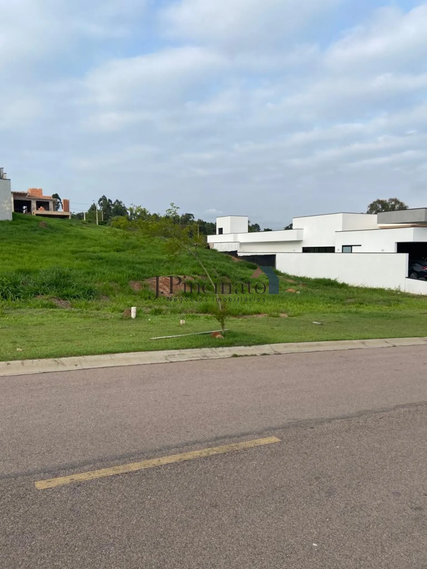 jundiai-terreno-condominio-medeiros-28-01-2026_15-03-34-697a4f76431ee.webp