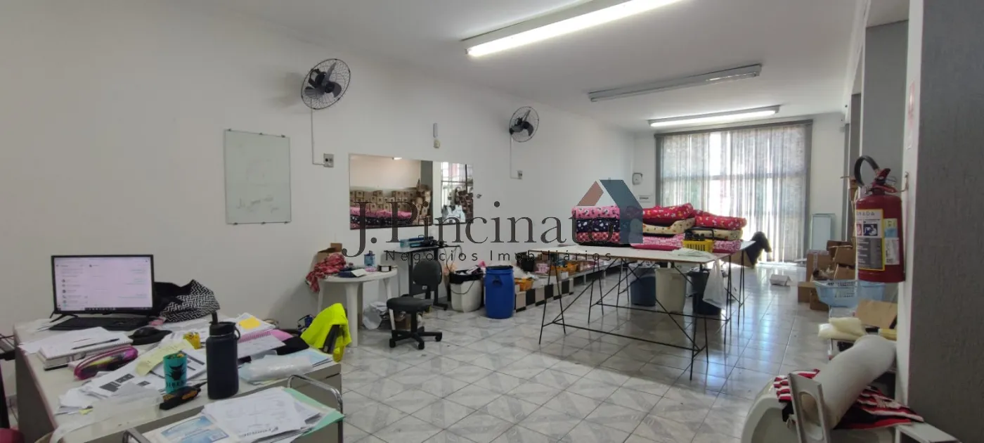 jundiai-comercial-predio-vila-municipal-16-07-2025_15-53-24-34.webp