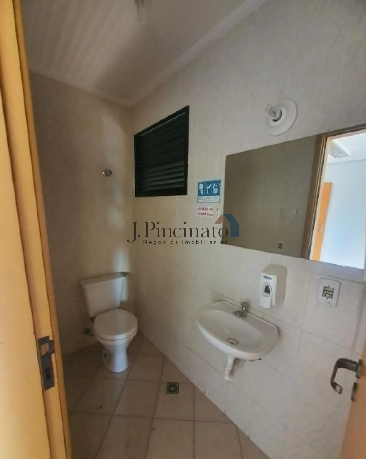 jundiai-comercial-sala-em-condominio-centro-26-06-2025_15-41-55-3.webp