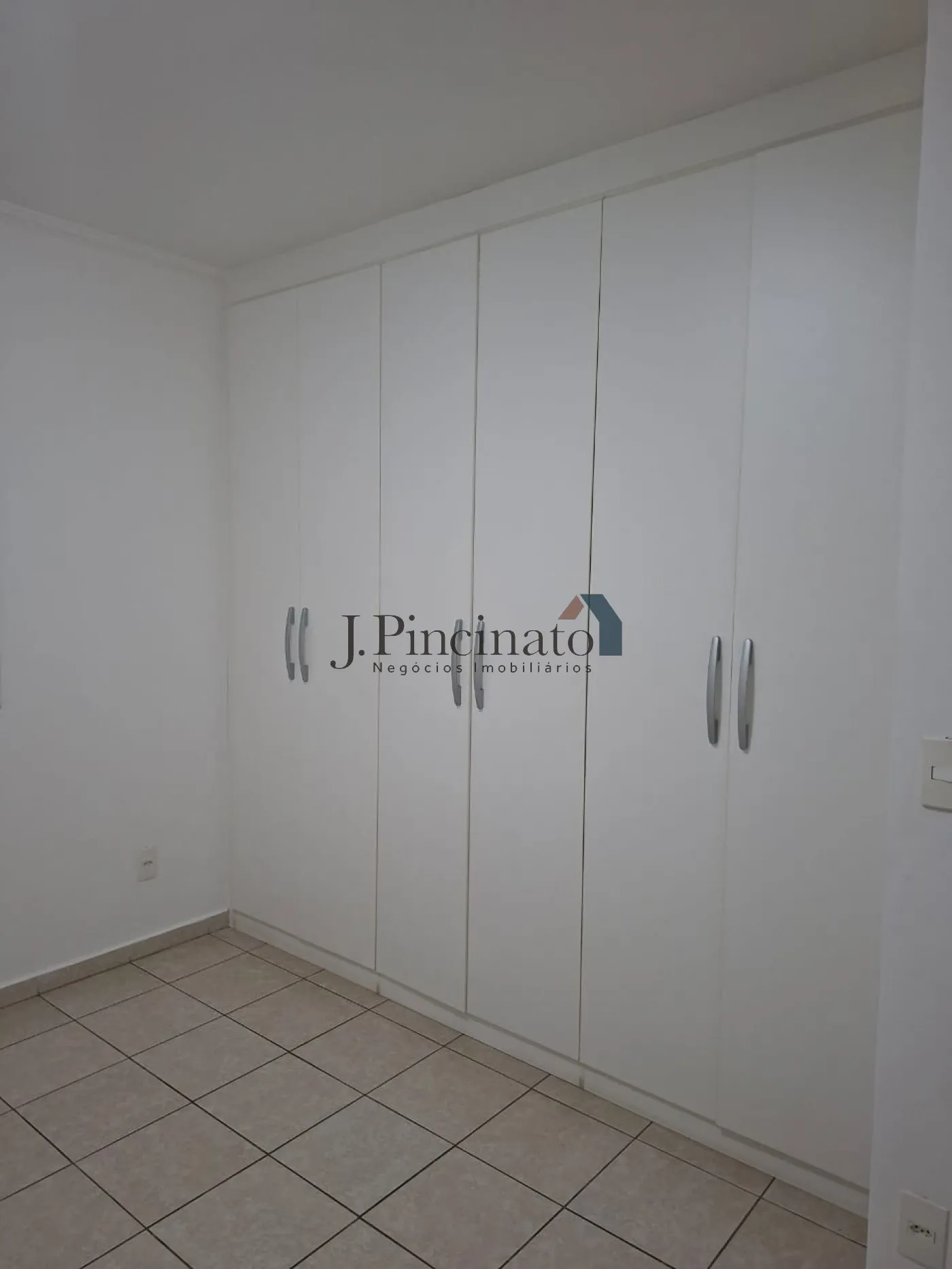 jundiai-apartamento-padrao-engordadouro-02-03-2026_17-39-30-69a5f5828a60f.webp
