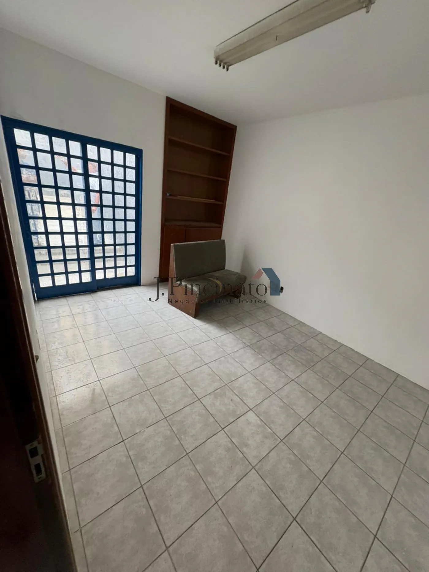 jundiai-comercial-casa-centro-17-12-2024_16-10-01-6.webp