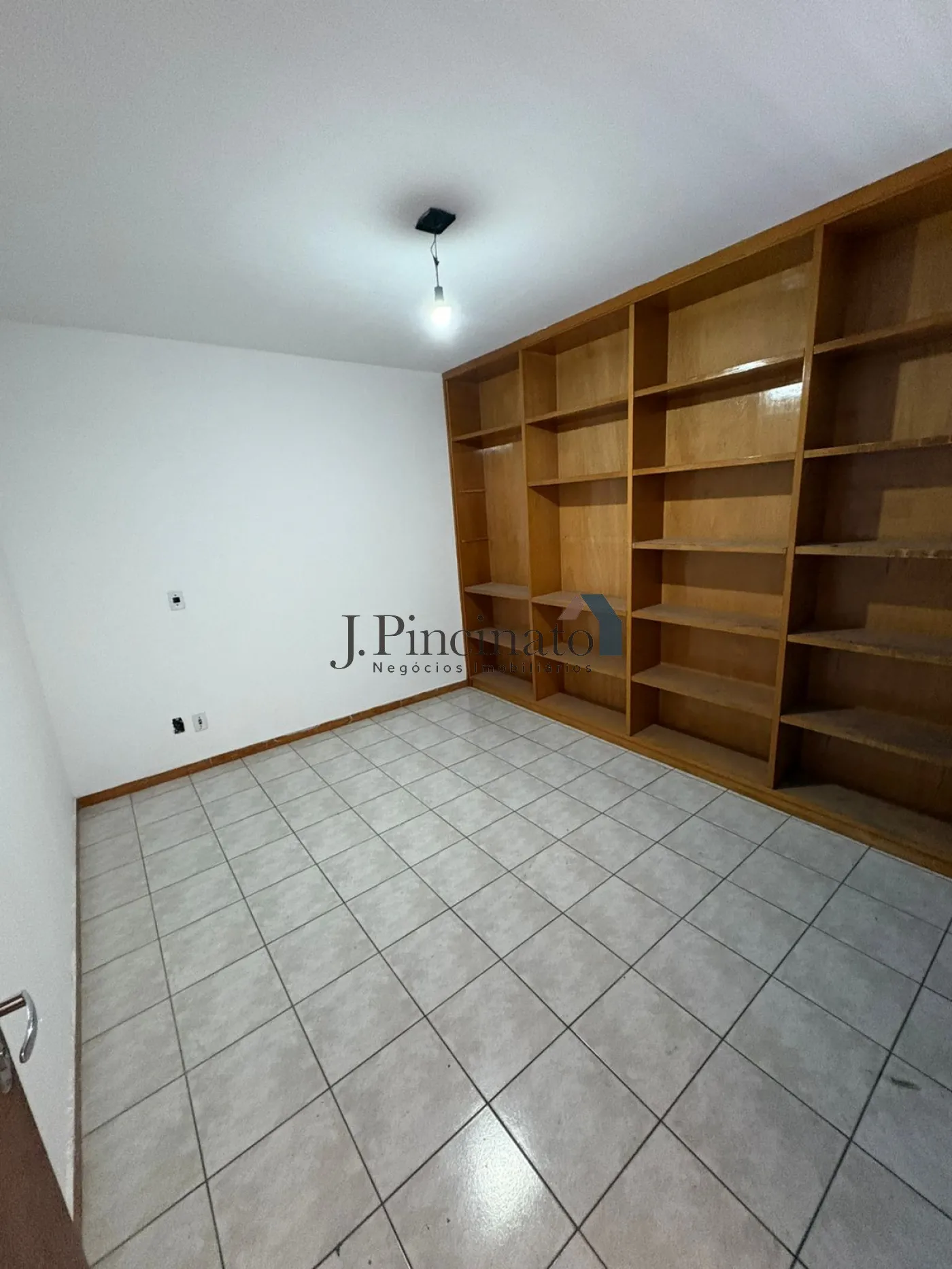 jundiai-comercial-casa-centro-17-12-2024_16-10-09-16.webp