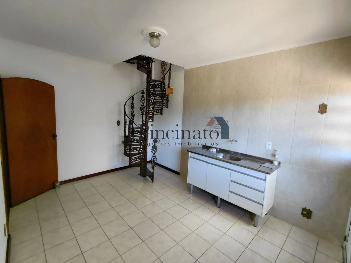 jundiai-comercial-casa-cidade-santos-dumont-23-10-2025_15-48-55-1.webp