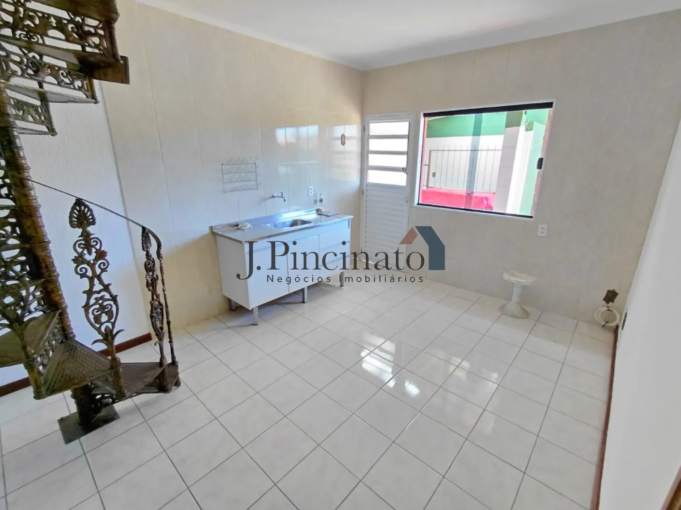 jundiai-comercial-casa-cidade-santos-dumont-23-10-2025_15-48-59-11.webp