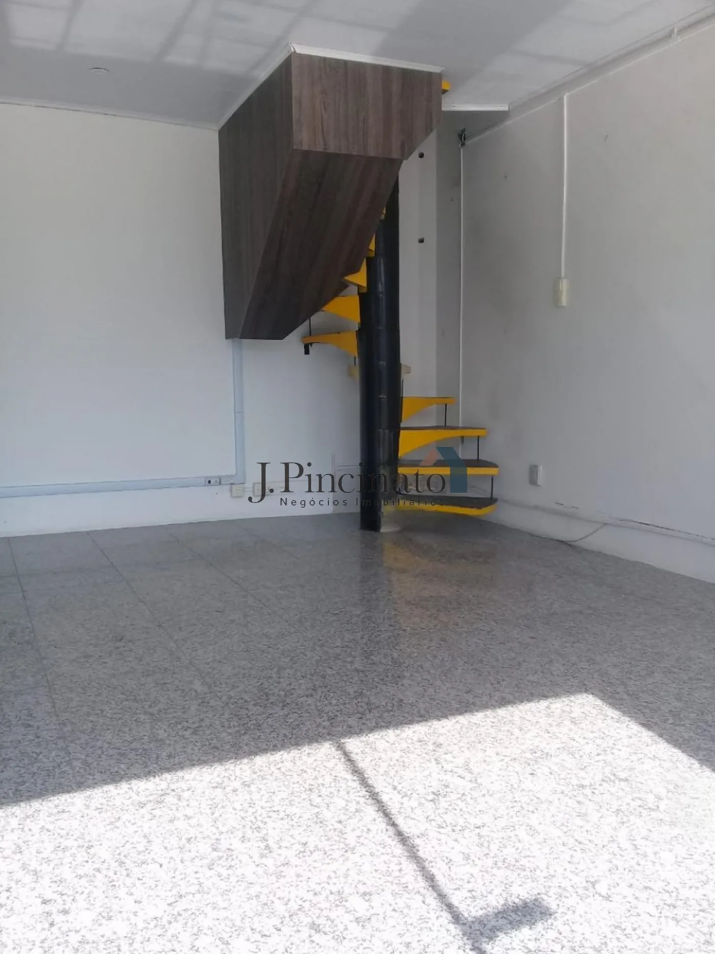 jundiai-comercial-salao-em-condominio-centro-12-02-2025_18-02-13-3.webp