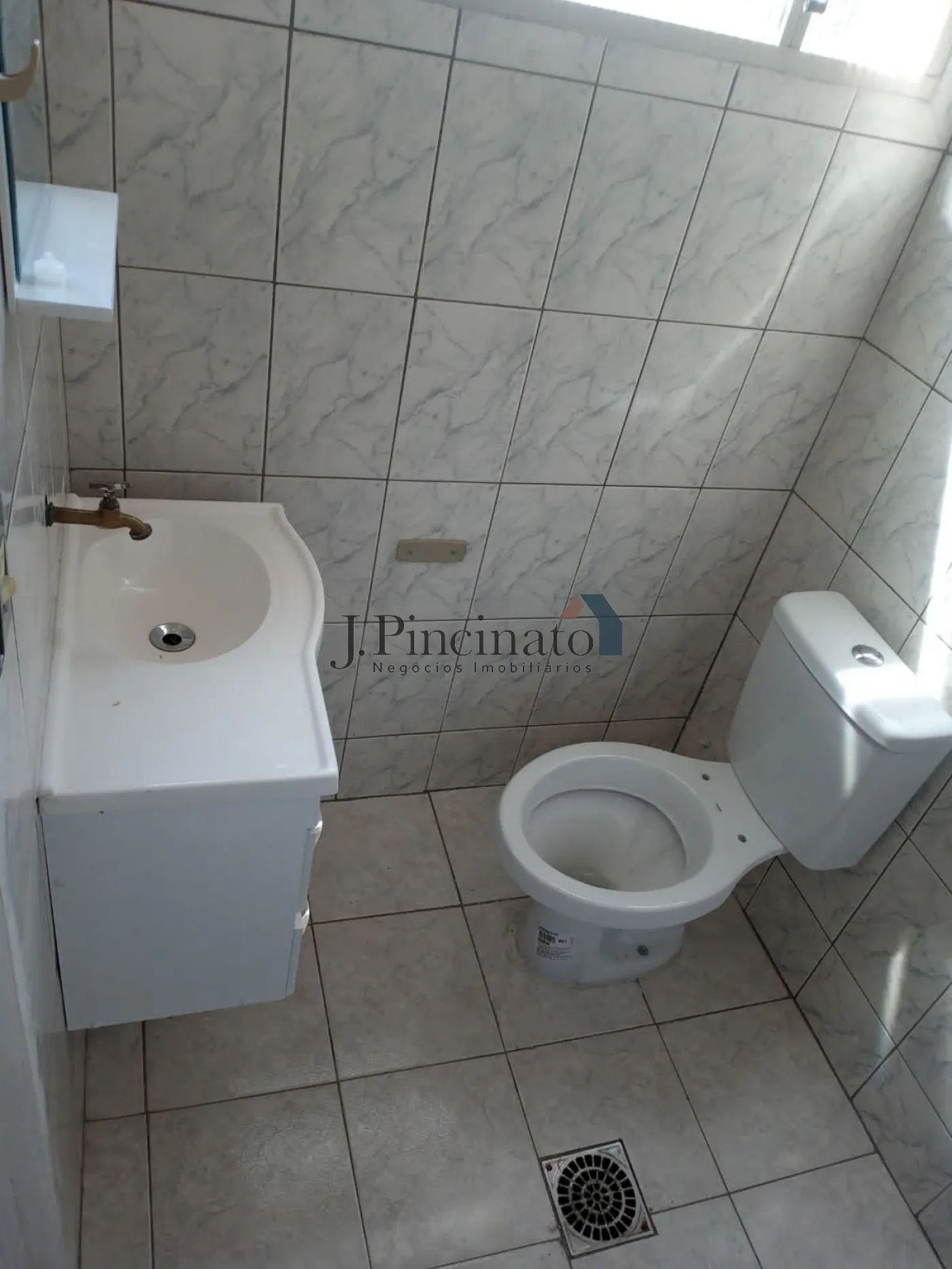jundiai-comercial-salao-sem-cond-anhangabau-04-09-2024_16-55-31-39.webp