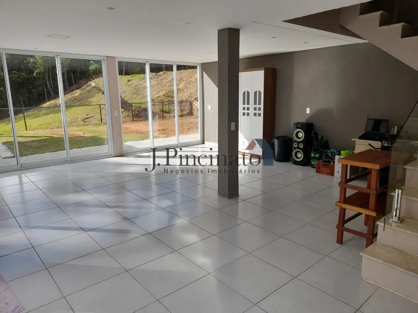 itupeva-casa-sobrado-em-condominio-colinas-de-inhandjara-14-09-2023_15-49-50-51.webp