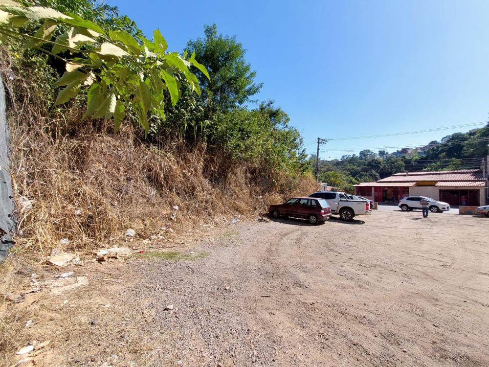 jundiai-terreno-padrao-santa-gertrudes-02-07-2022_09-48-45-0.jpg