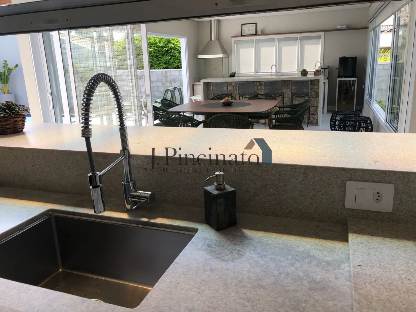 jundiai-casa-terrea-em-condominio-jundiai-mirim-07-03-2024_16-31-23-52.webp