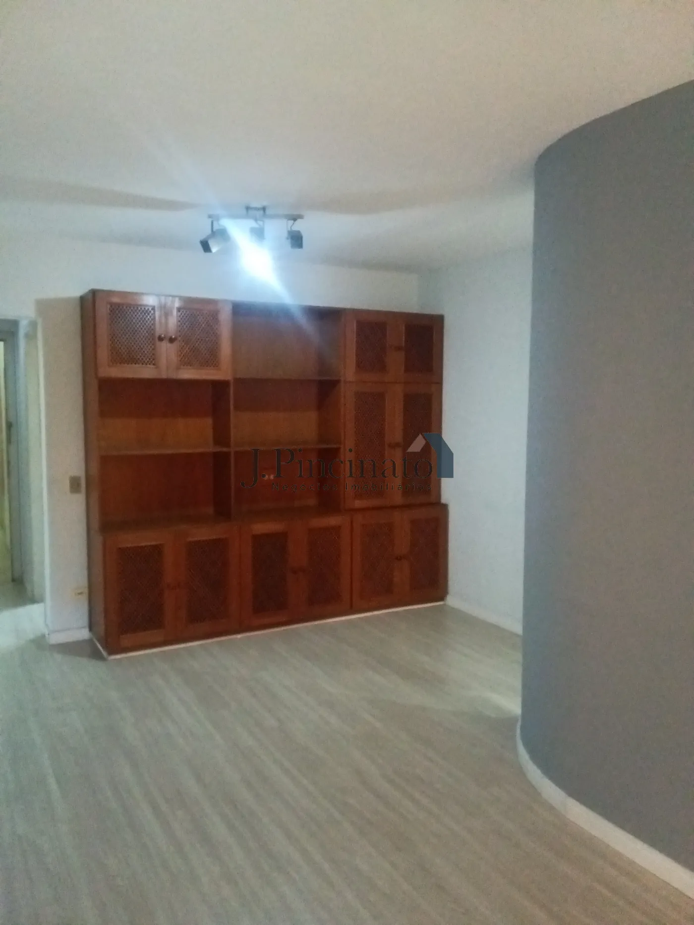 jundiai-apartamento-padrao-centro-17-03-2026_09-10-00-69b94498eb209.webp