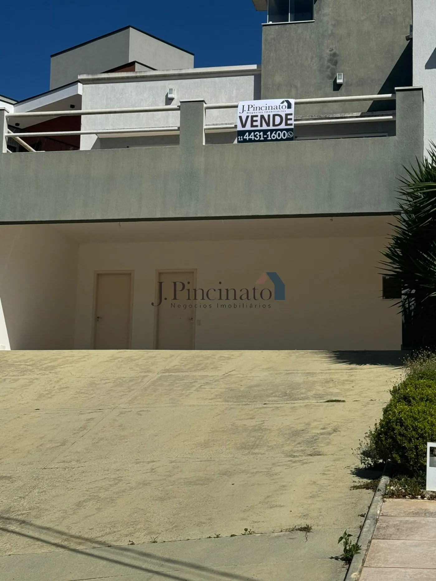 jundiai-casa-sobrado-em-condominio-caxambu-06-08-2024_15-56-19-0.webp