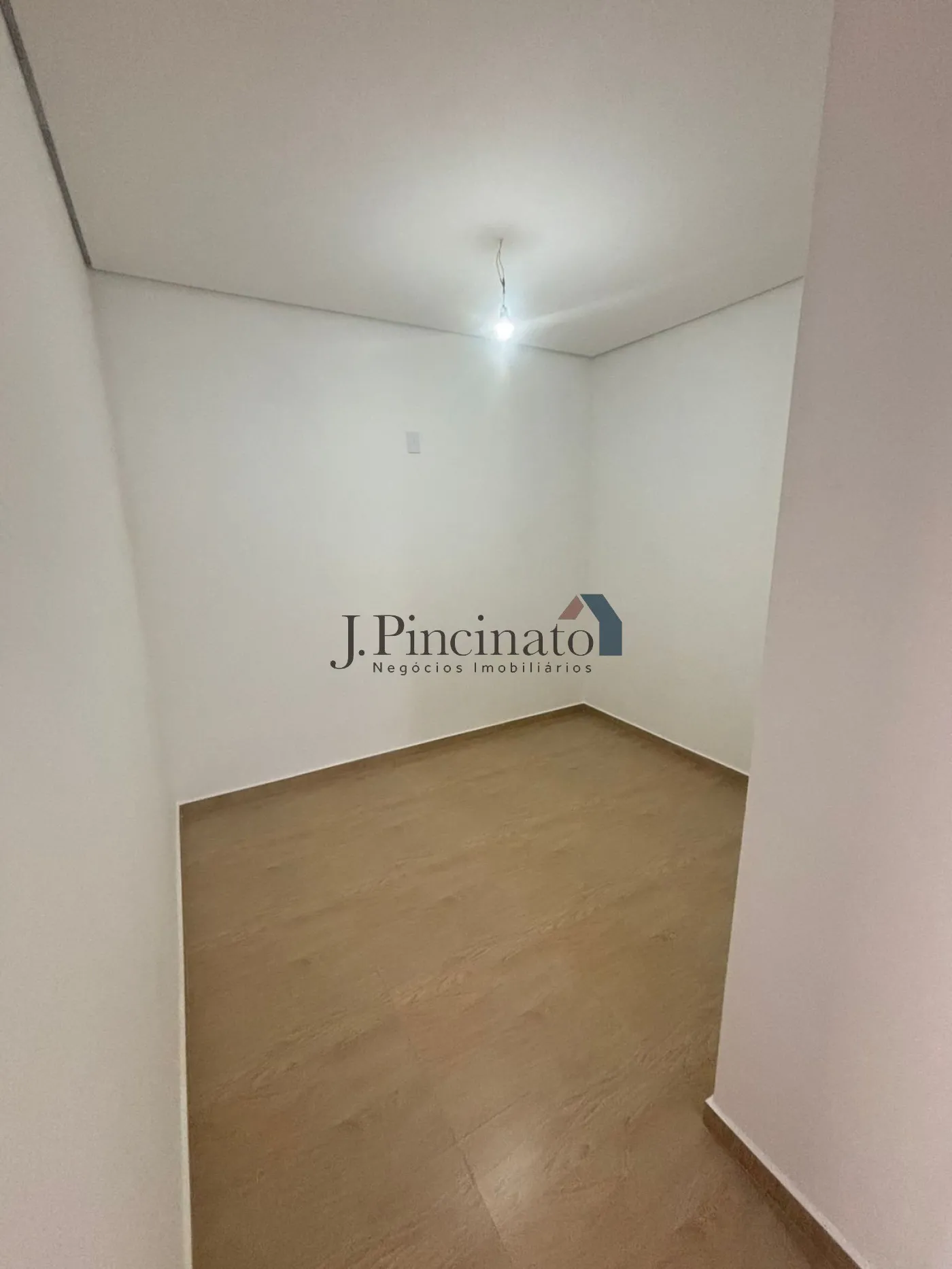 jundiai-casa-sobrado-em-condominio-jardim-novo-mundo-15-12-2025_11-28-54-69401b26ca3b7.webp