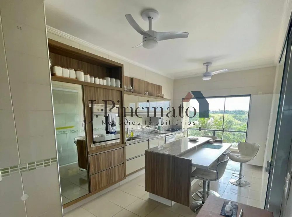 jundiai-casa-sobrado-em-condominio-caxambu-19-04-2023_12-10-30-9.webp
