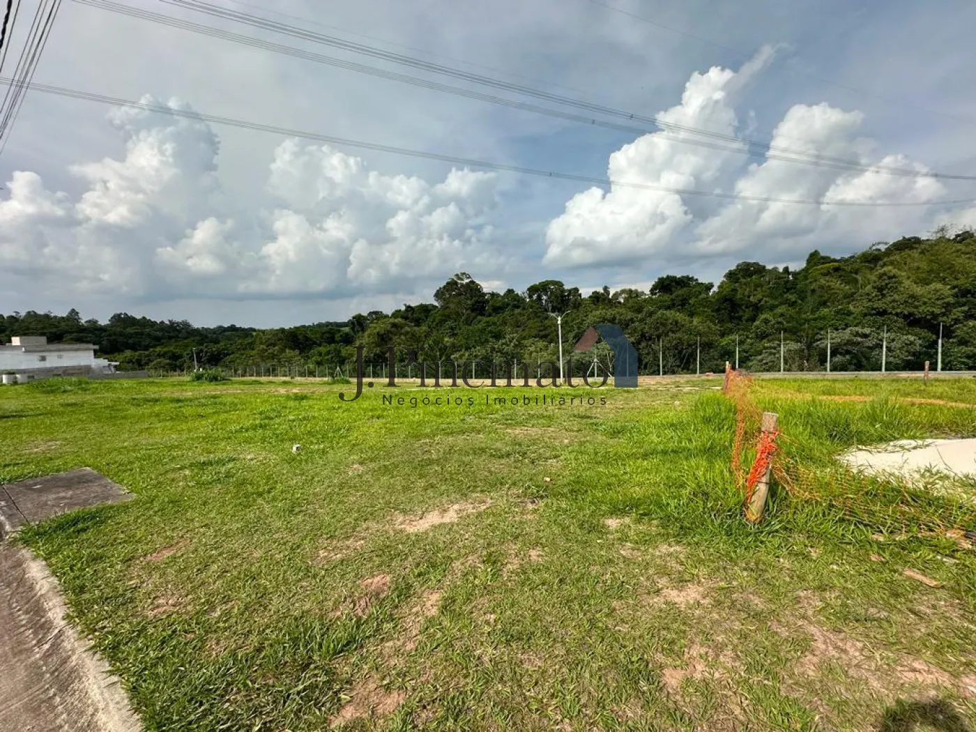jundiai-terreno-condominio-jardim-celeste-05-03-2026_16-39-24-69a9dbec574ed.webp