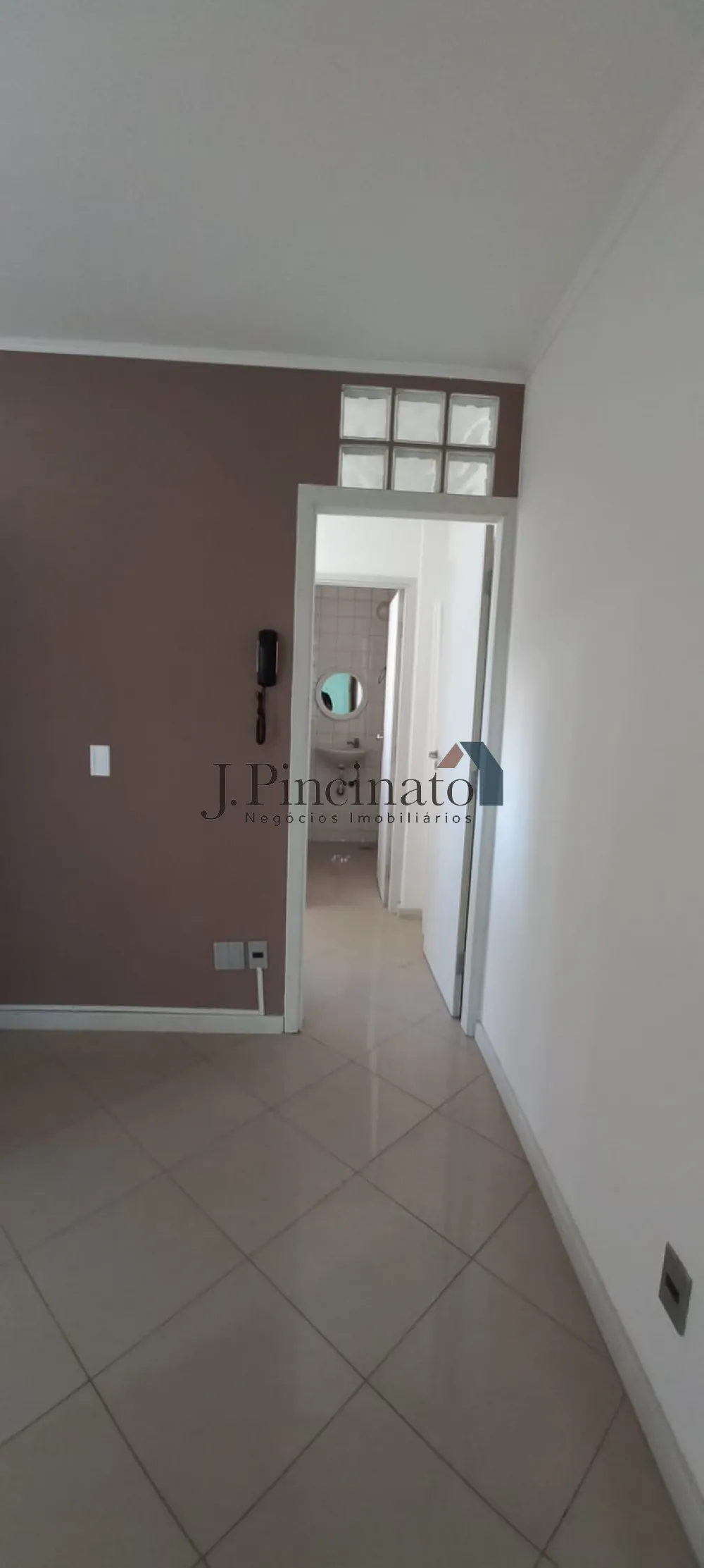 jundiai-comercial-sala-em-condominio-centro-20-04-2023_13-54-41-5.webp