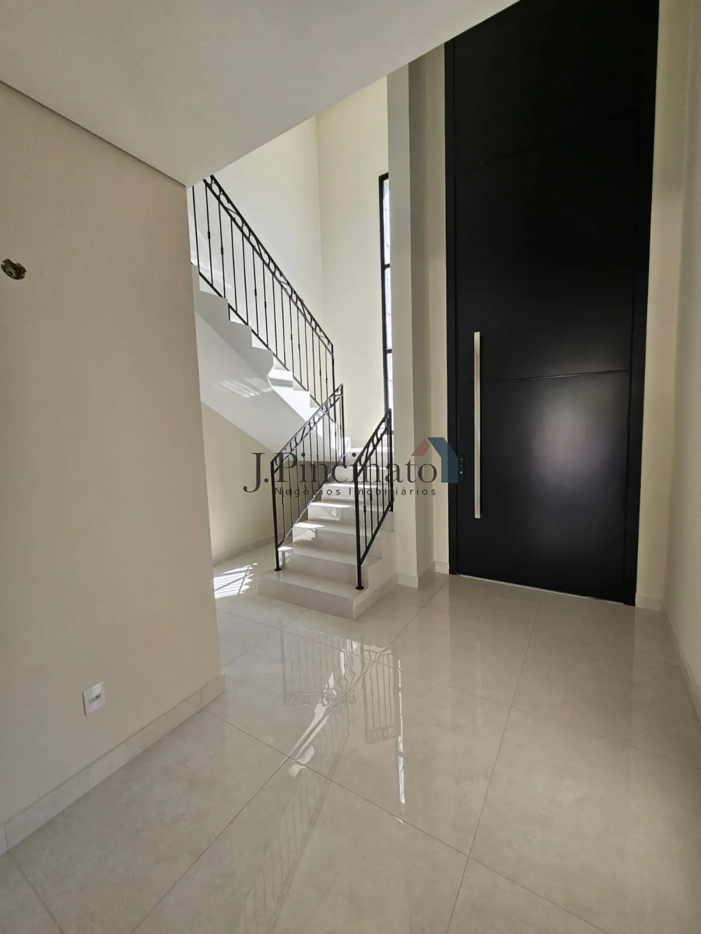 jundiai-casa-terrea-em-condominio-medeiros-10-12-2025_14-51-39-6939b32b8709a.webp
