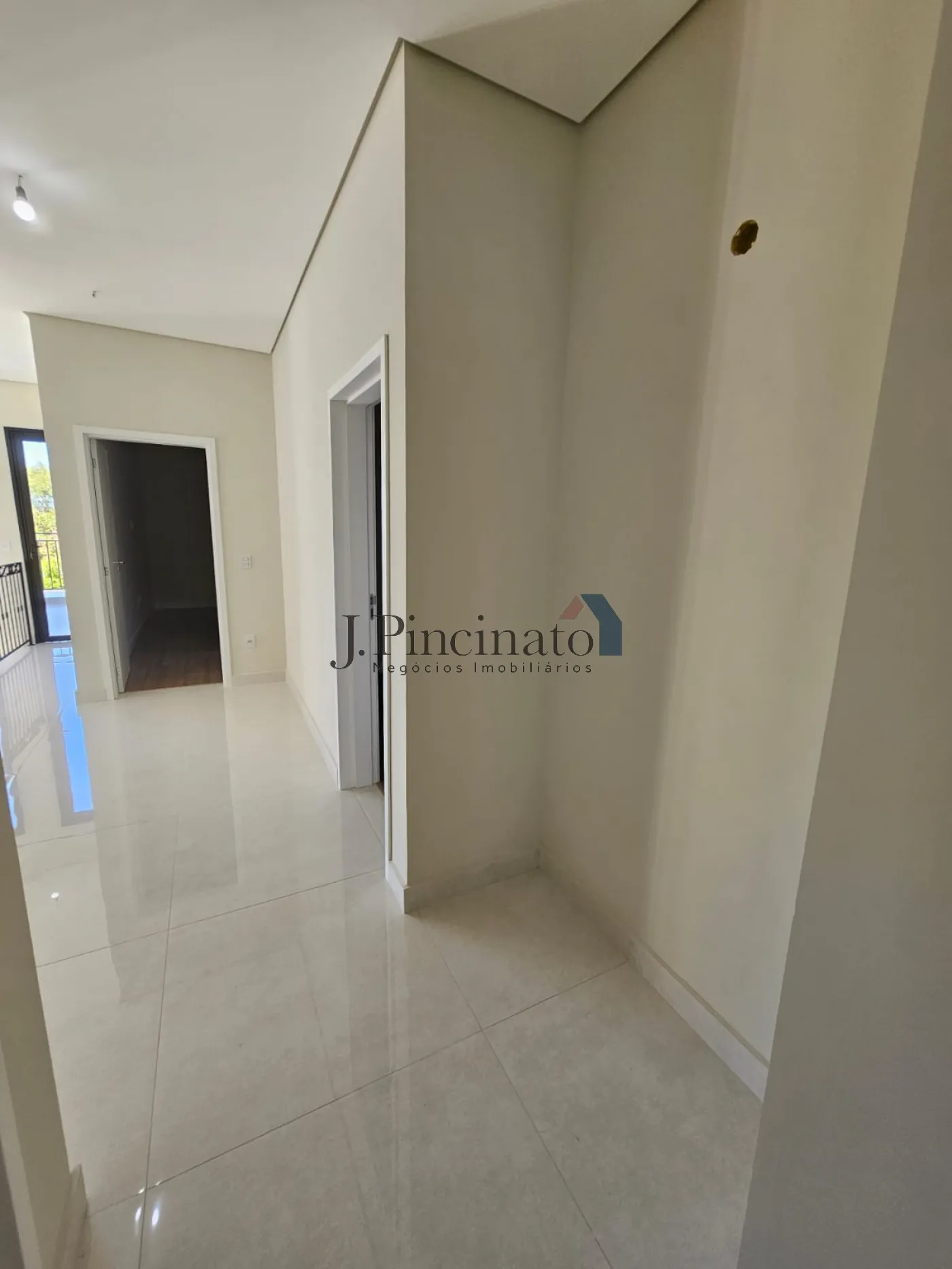 jundiai-casa-terrea-em-condominio-medeiros-10-12-2025_14-51-45-6939b33195998.webp