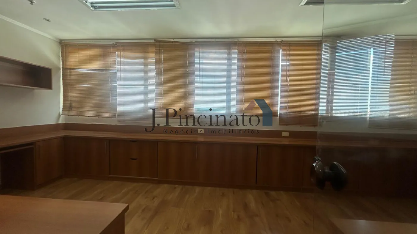 jundiai-comercial-sala-em-condominio-centro-06-04-2026_15-39-37-69d3fde92fe91.webp
