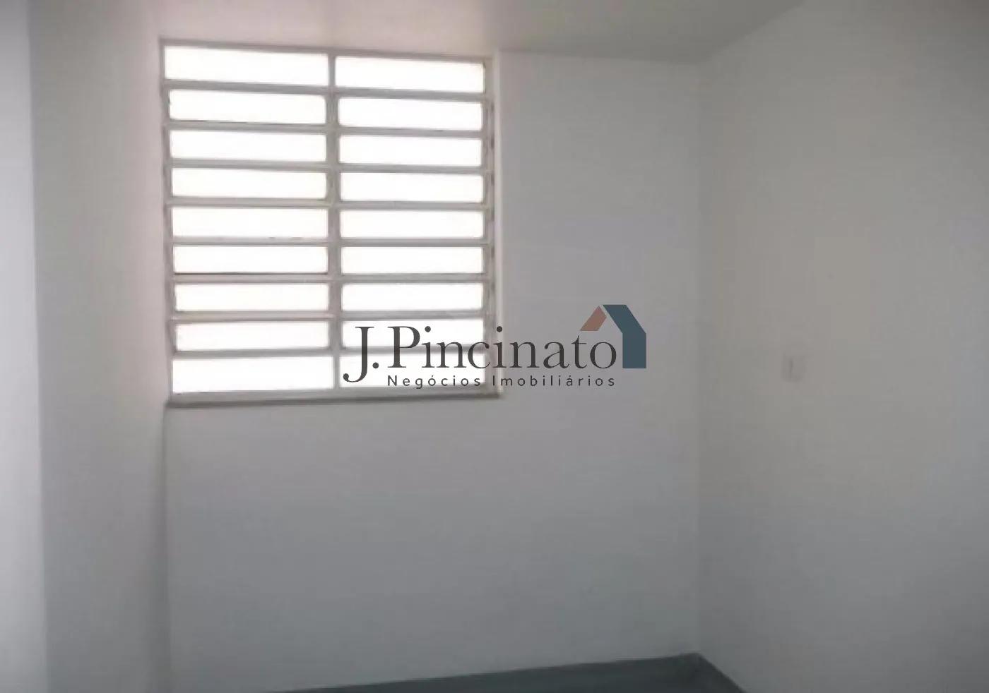 jundiai-comercial-casa-centro-26-09-2023_15-39-30-17.webp