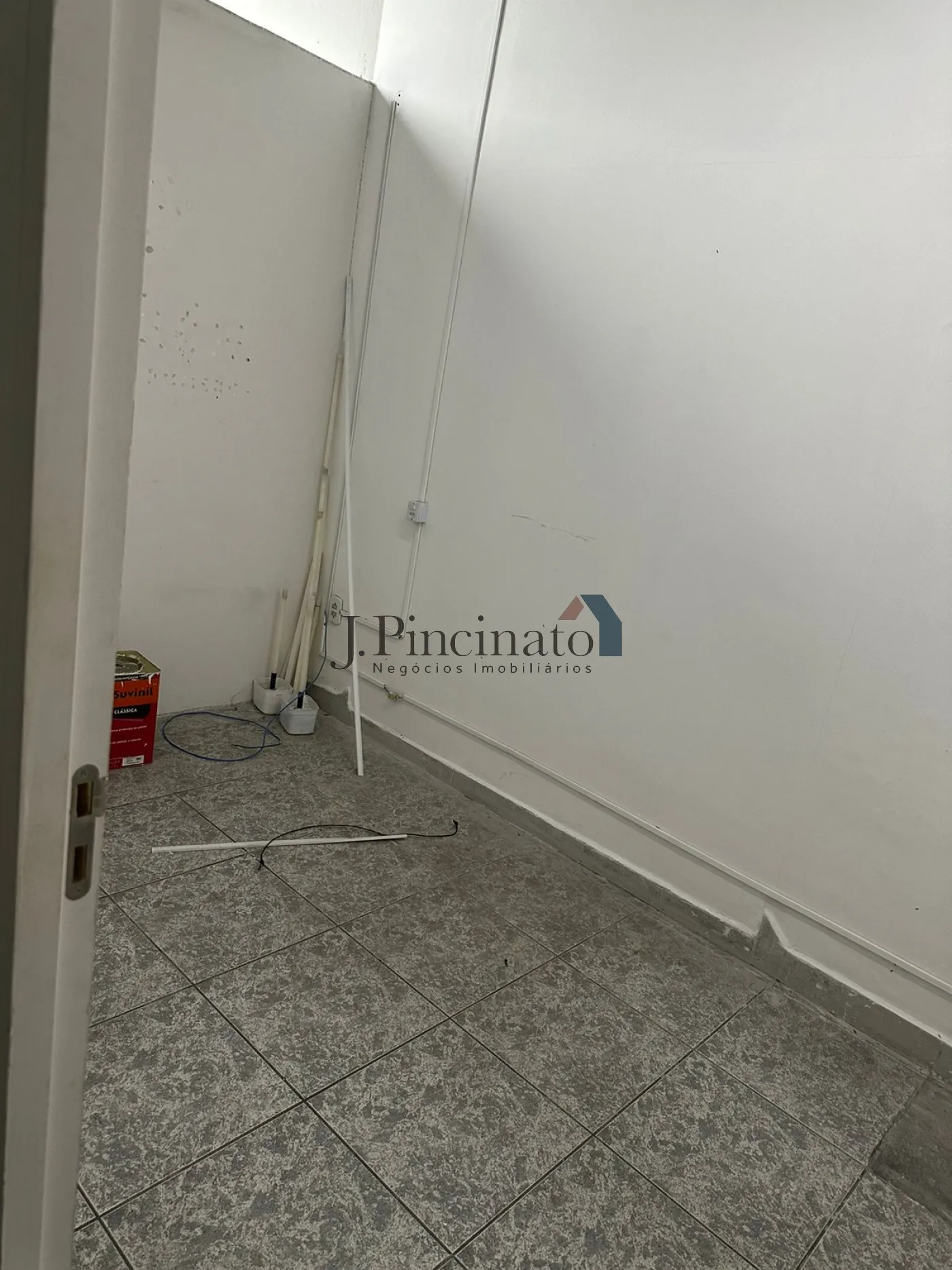 jundiai-comercial-salao-sem-cond-centro-24-07-2024_11-39-51-5.webp