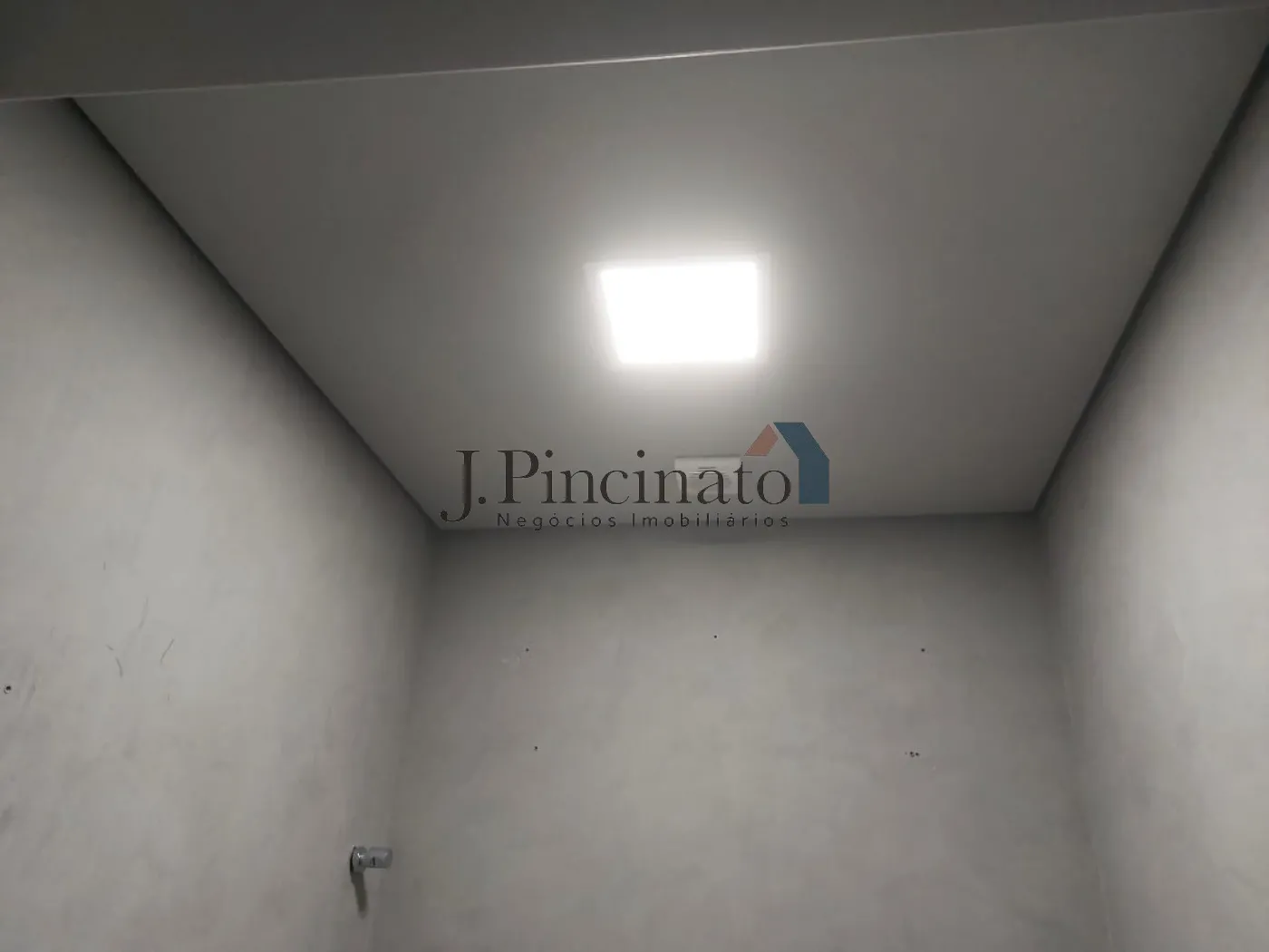 jundiai-comercial-loja-vila-virginia-27-02-2026_15-11-48-69a1de640c1e7.webp