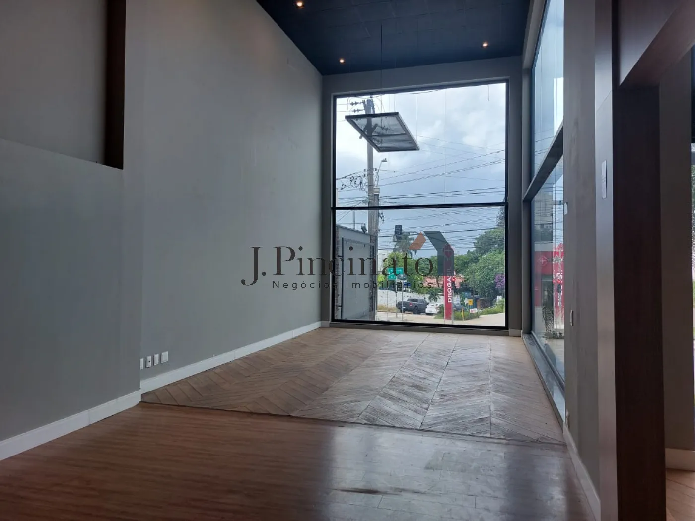 jundiai-comercial-loja-vila-virginia-27-02-2026_15-12-16-69a1de807cb31.webp