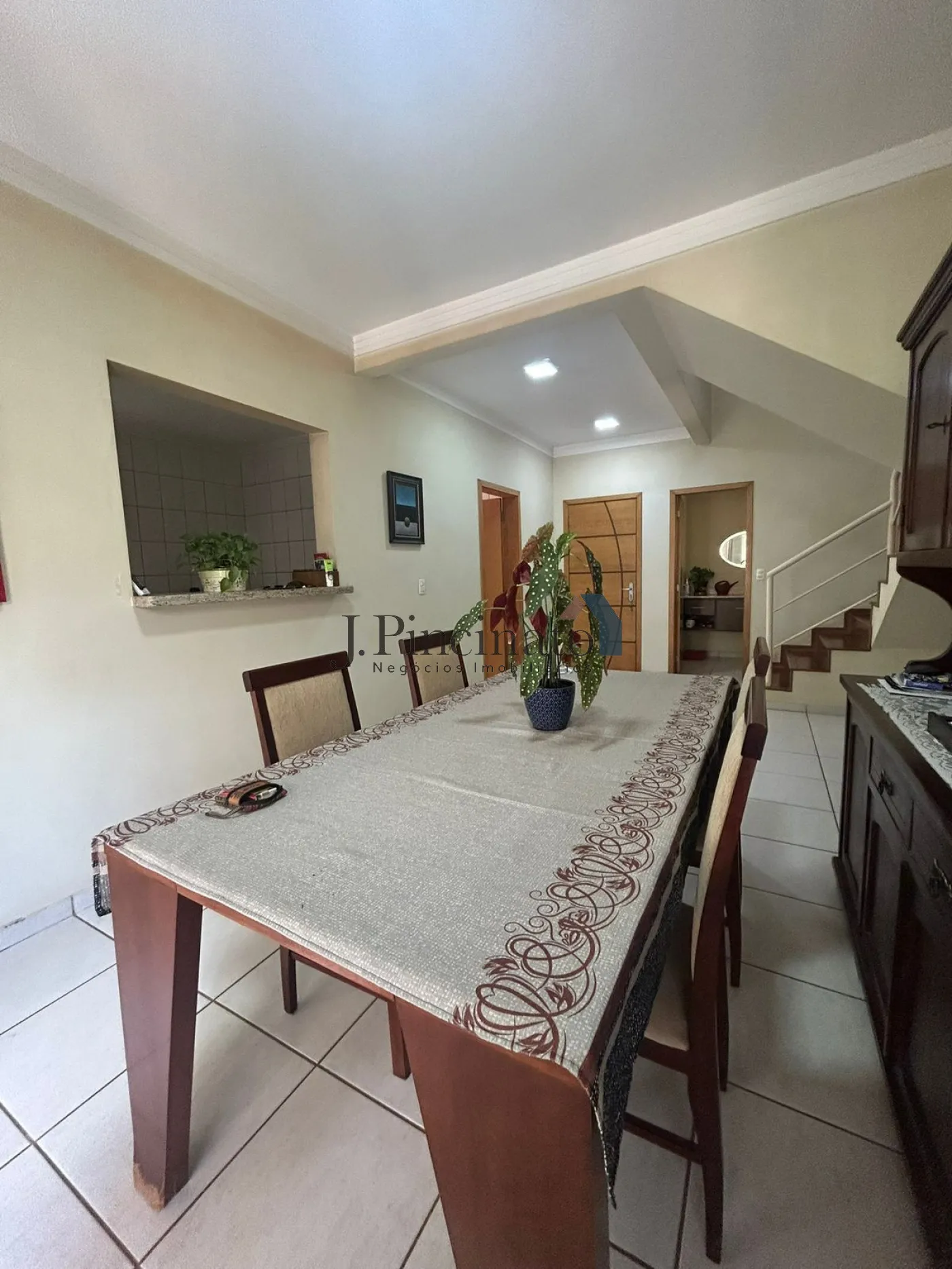 jundiai-casa-sobrado-em-condominio-jardim-samambaia-13-02-2026_09-55-21-698f1f39477f4.webp