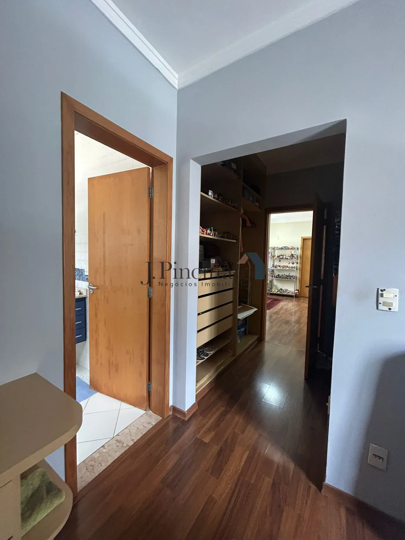 jundiai-casa-sobrado-em-condominio-jardim-samambaia-13-02-2026_09-55-34-698f1f464212f.webp