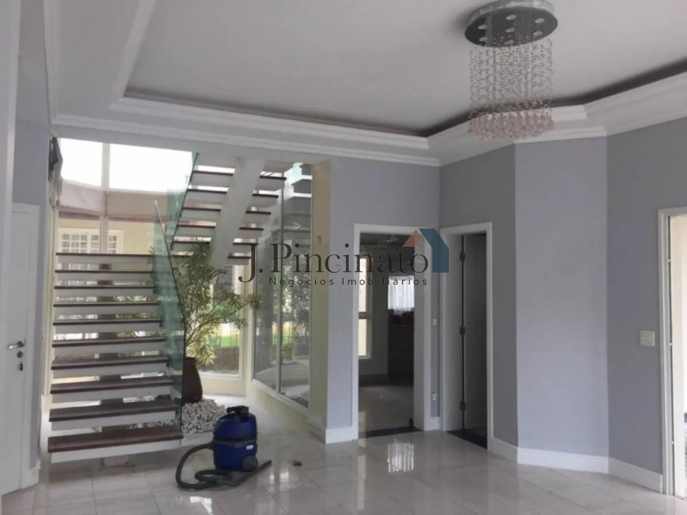 jundiai-casa-sobrado-em-condominio-jardim-samambaia-22-03-2025_08-26-32-12.webp